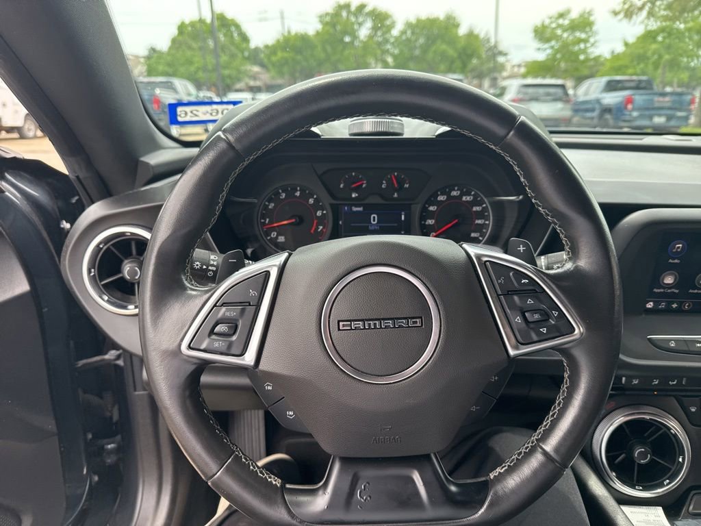 Used 2020 Chevrolet Camaro LT RWD image 5