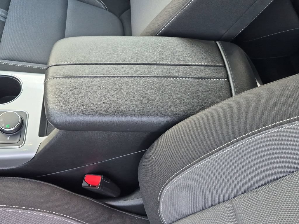 Used 2025 Chevrolet Blazer LT FWD image 20