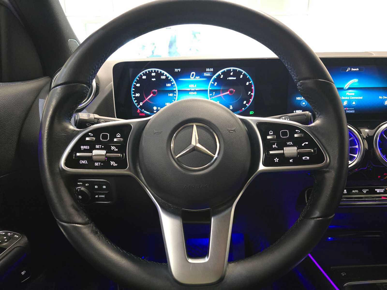 Used 2021 Mercedes-Benz GLA 250 4MATIC image 11