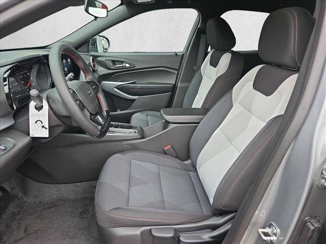 New 2026 Chevrolet Trax RS w/ Driver Confidence Package FWD image 4