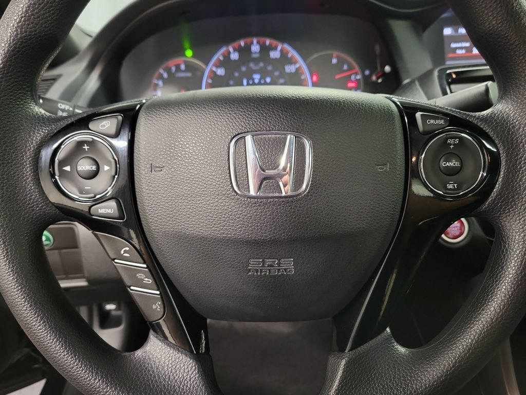 Used 2017 Honda Accord EX image 24