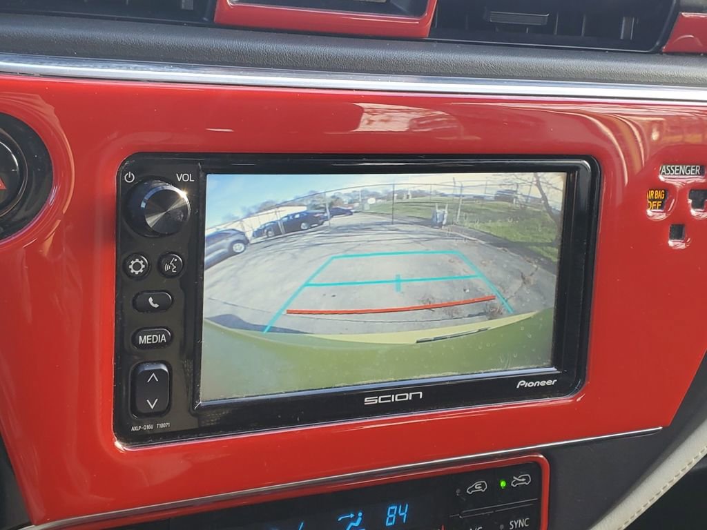 Used 2016 Scion iM image 25