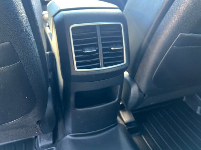 Used 2023 Kia Sportage X-Line w/ X-Line Premium Package AWD/4WD image 29