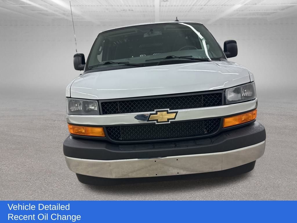 Used 2024 Chevrolet Express 2500 w/ Driver Convenience Package image 5