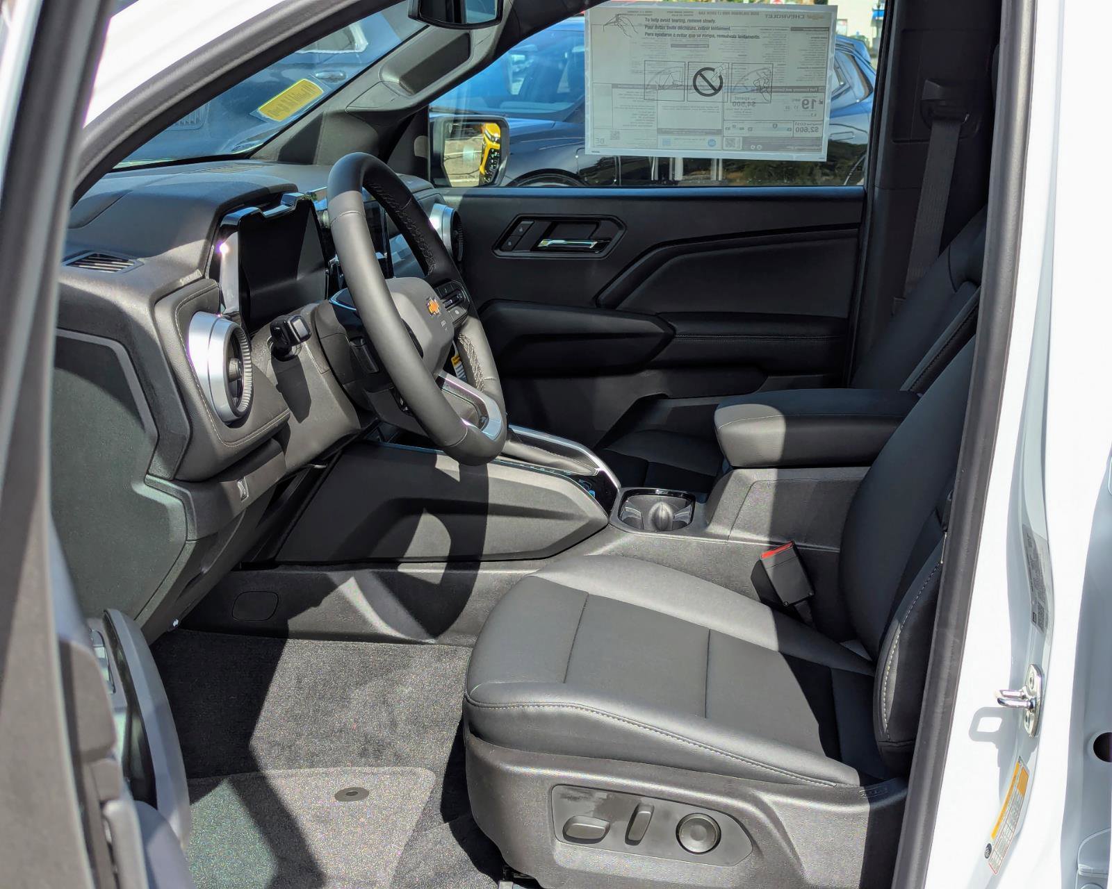 New 2026 Chevrolet Colorado LT w/ LT Convenience Package image 25