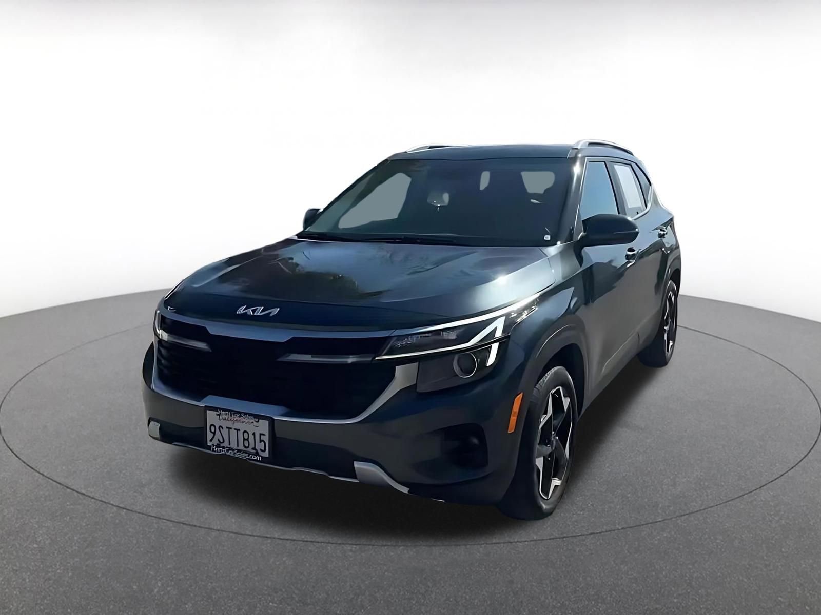 Used 2025 Kia Seltos S image 7