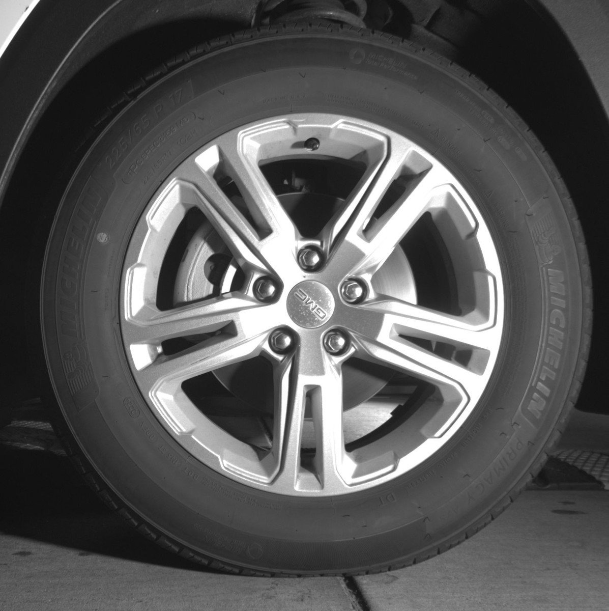 Used 2024 GMC Terrain SLE image 12