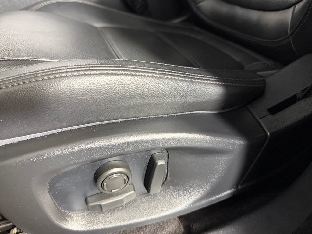 Used 2020 Jaguar E-PACE SE AWD/4WD image 22