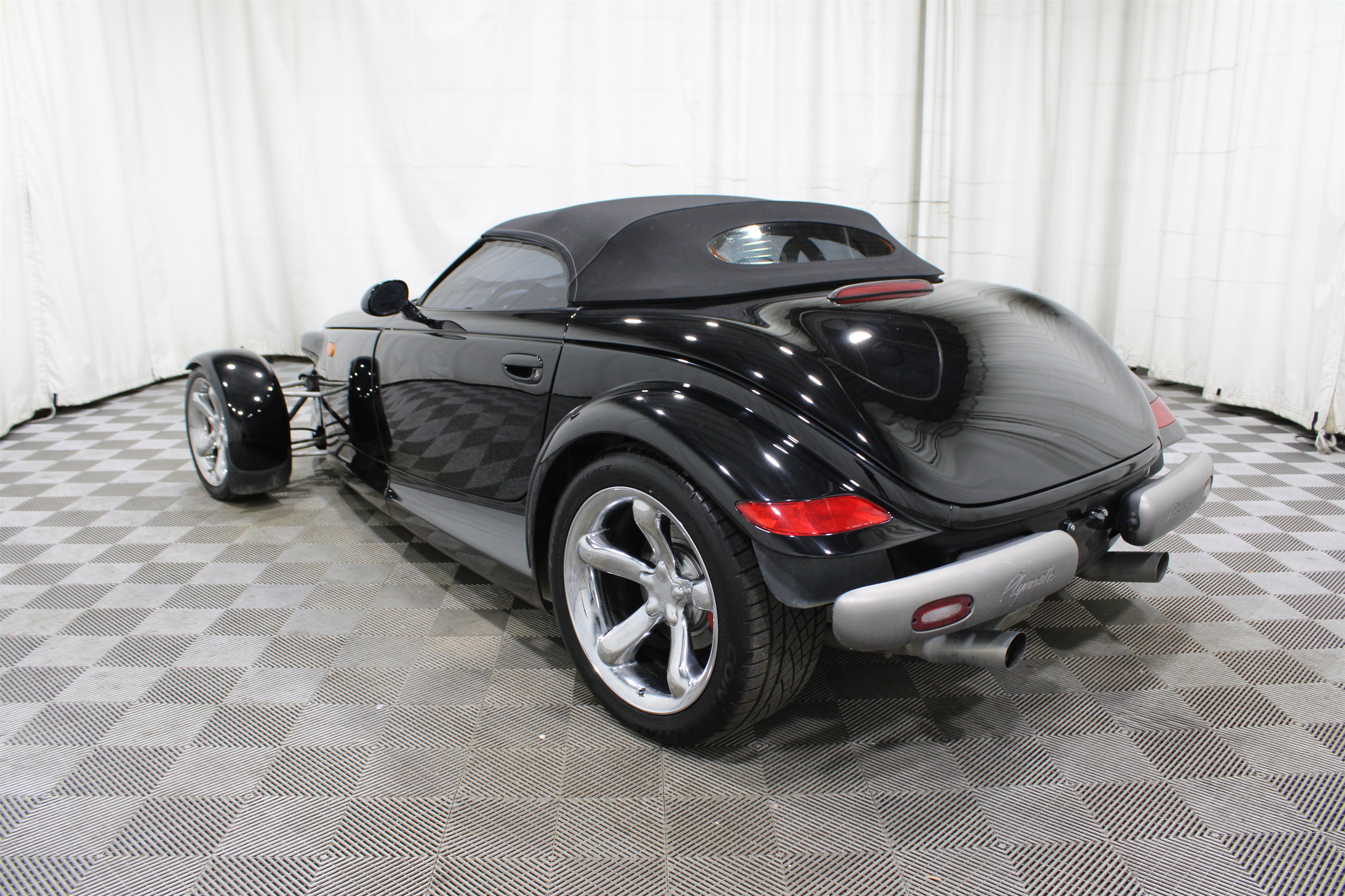 Used 1999 Plymouth Prowler image 20