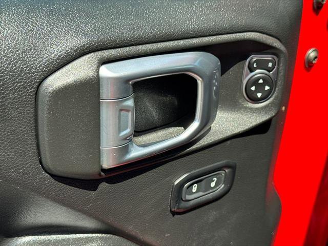 Certified 2023 Jeep Wrangler Unlimited Sport AWD/4WD image 29