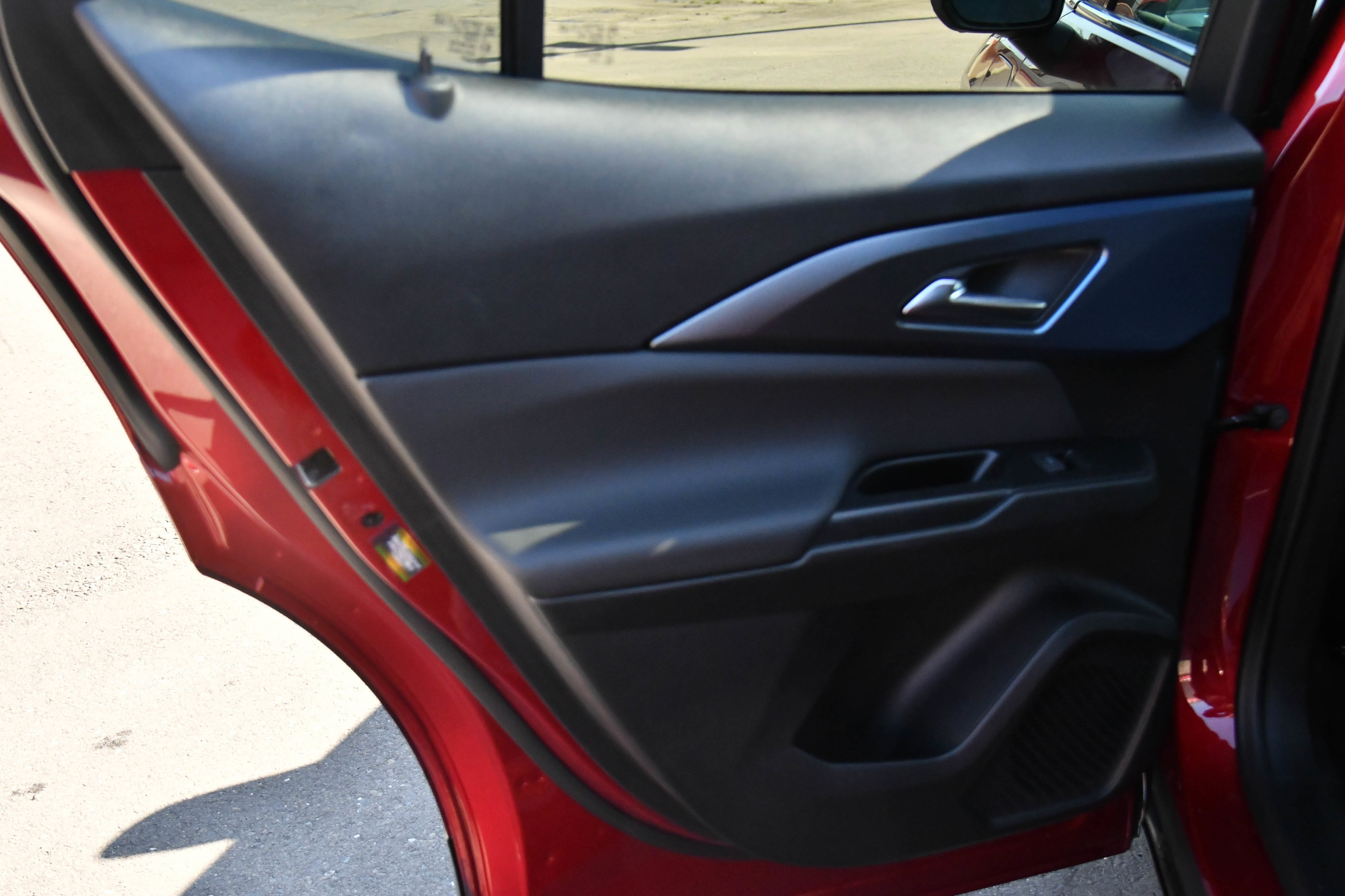 Used 2024 Chevrolet Equinox EV LT w/ LPO, Trailering Package image 41