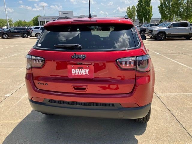 New 2026 Jeep Compass Latitude AWD/4WD image 7