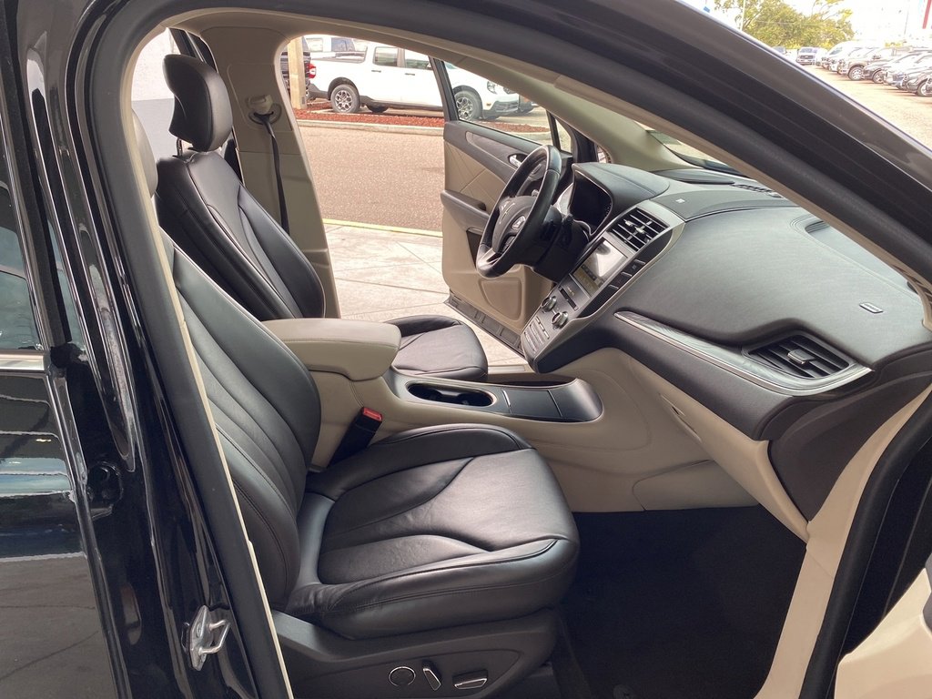 Used 2019 Lincoln MKC Reserve w/ MKC Climate Package image 13