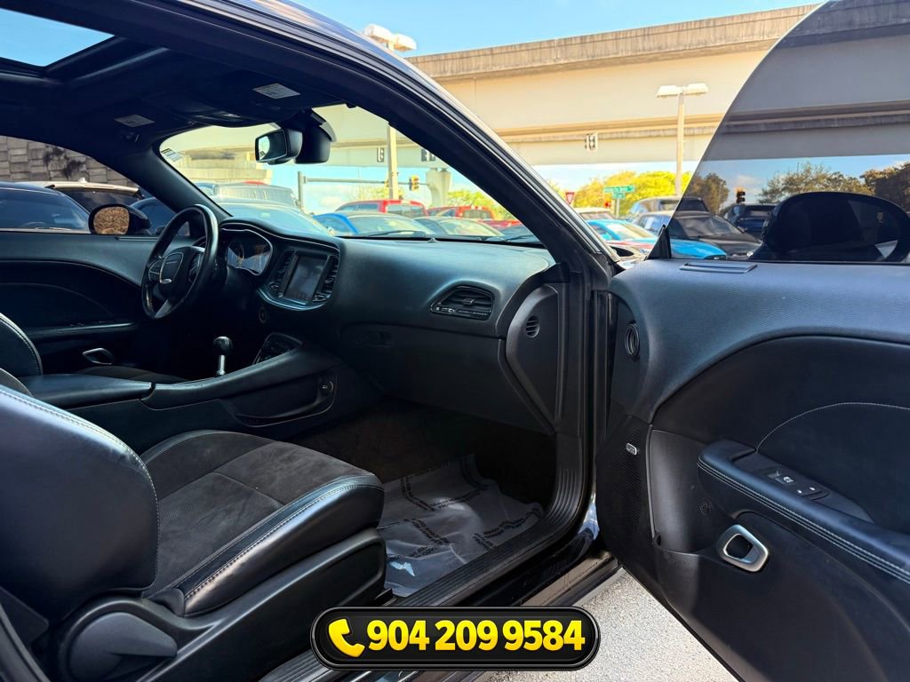 Used 2016 Dodge Challenger R/T Plus image 32