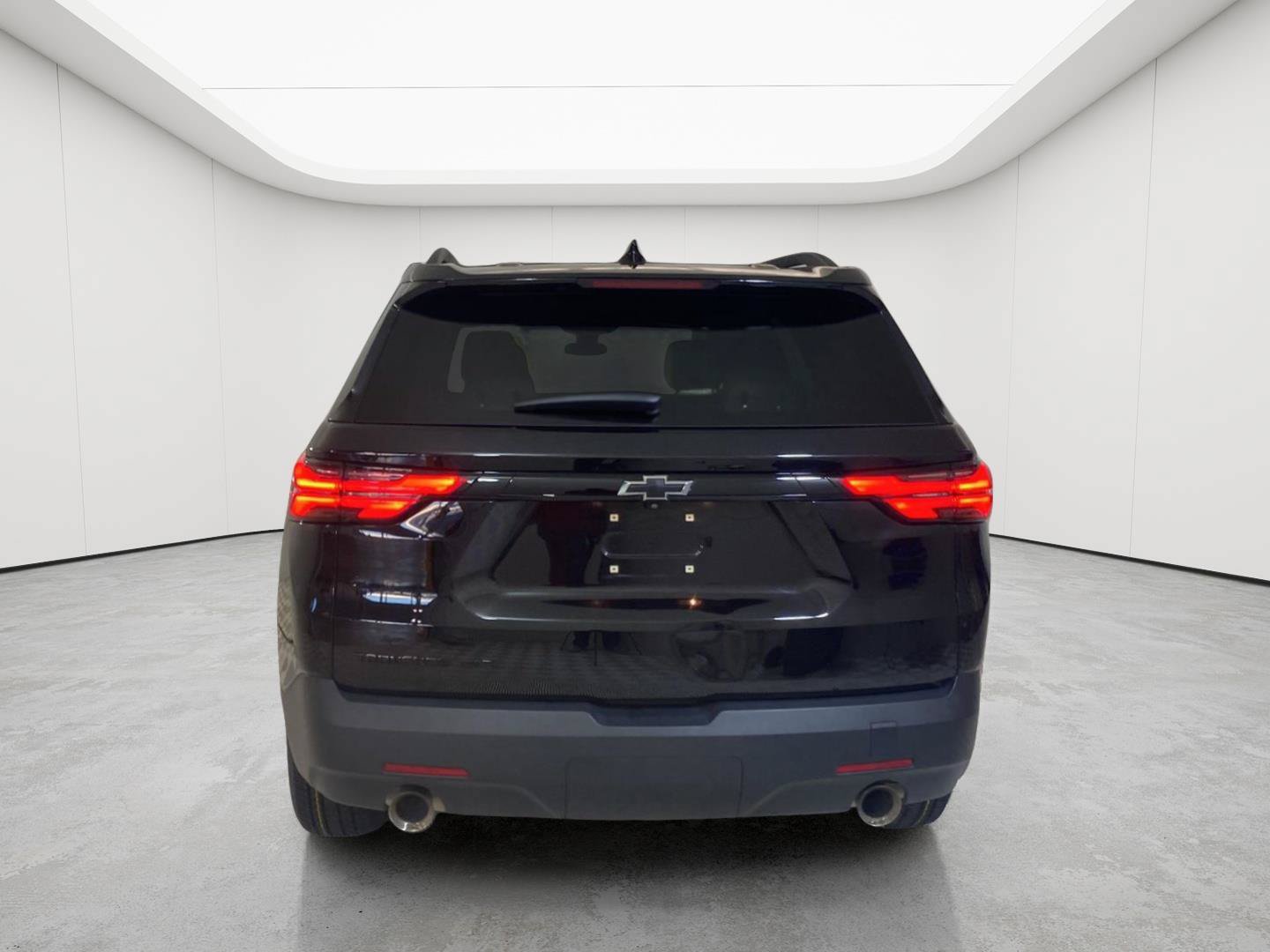Certified 2023 Chevrolet Traverse LS w/ Midnight/Sport Edition AWD/4WD image 6