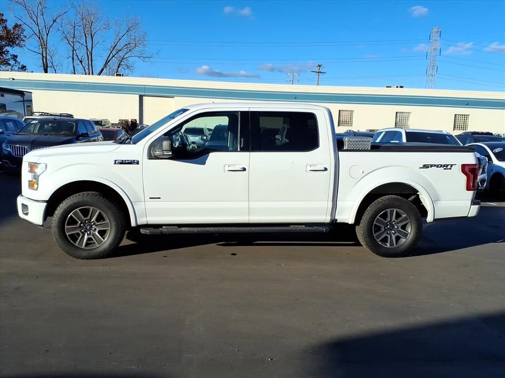 Used 2017 Ford F150 XLT w/ Equipment Group 302A Luxury image 2