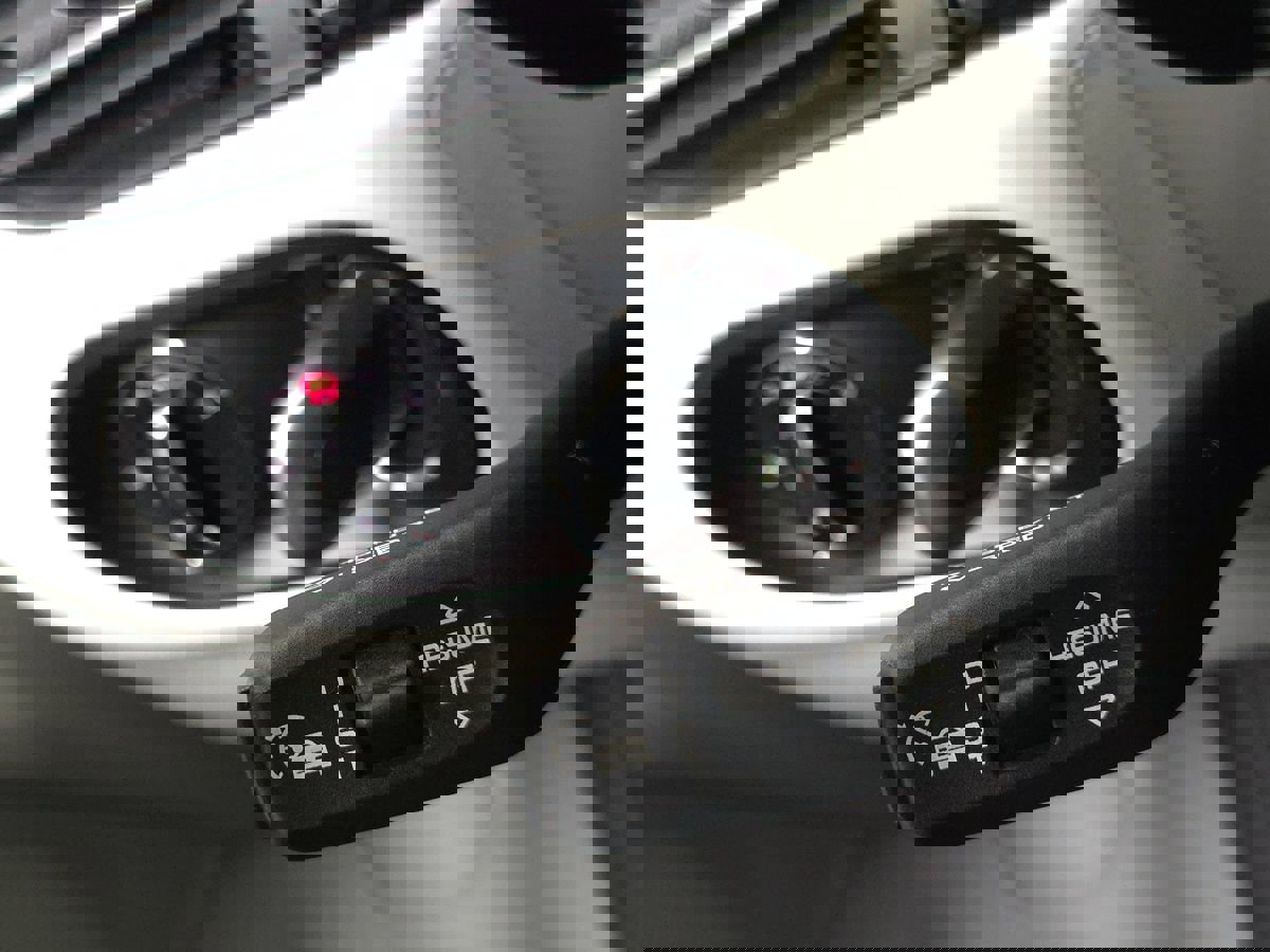 Used 2023 Porsche Macan image 29