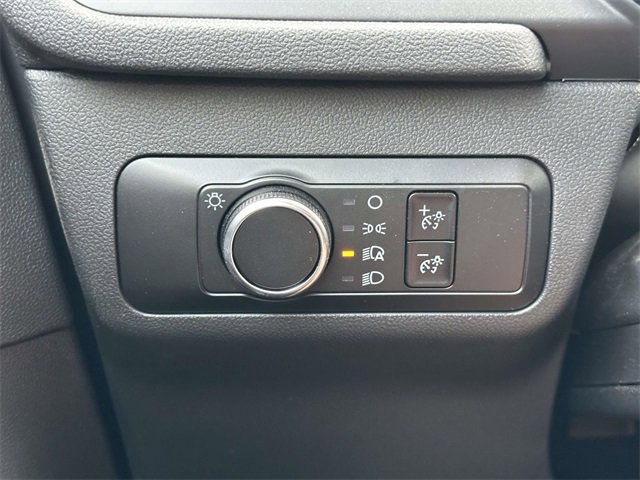 New 2025 Ford Escape ST-Line w/ Cold Weather Package image 20