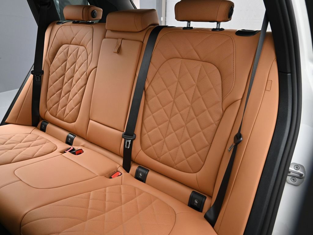 New 2026 BMW X5 xDrive50e AWD/4WD image 36