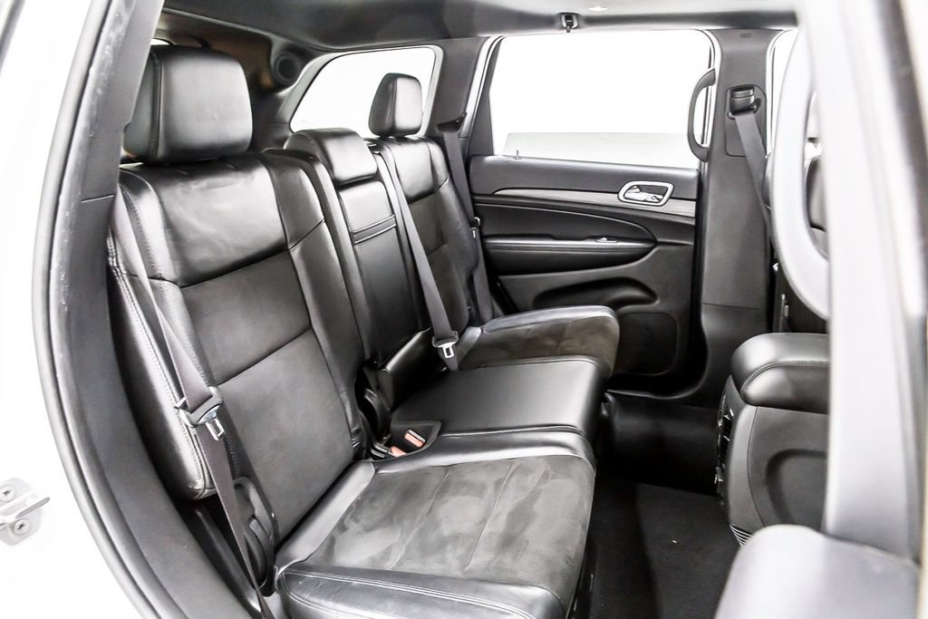 Used 2020 Jeep Grand Cherokee Altitude RWD image 35