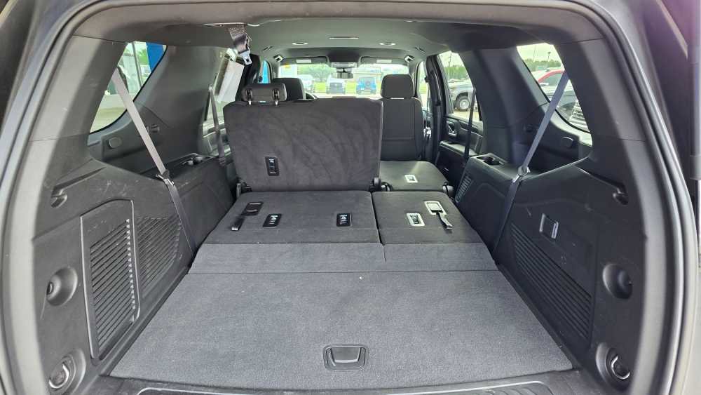 Used 2024 Chevrolet Tahoe LS w/ Driver Alert Package AWD/4WD image 10