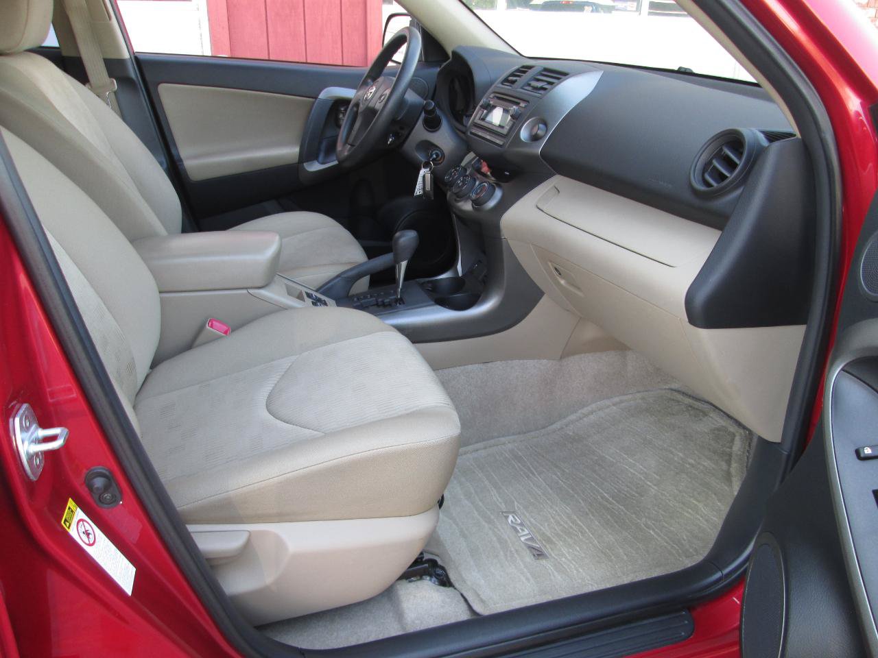 Used 2012 Toyota RAV4 4WD V6 w/ Tow Prep Pkg image 20
