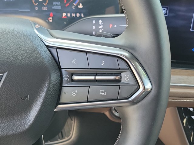Used 2025 Chevrolet Tahoe High Country AWD/4WD image 29