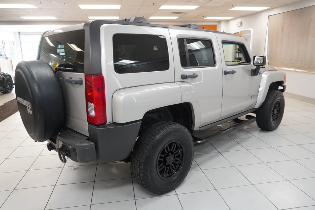Used 2006 HUMMER H3 AWD/4WD image 12