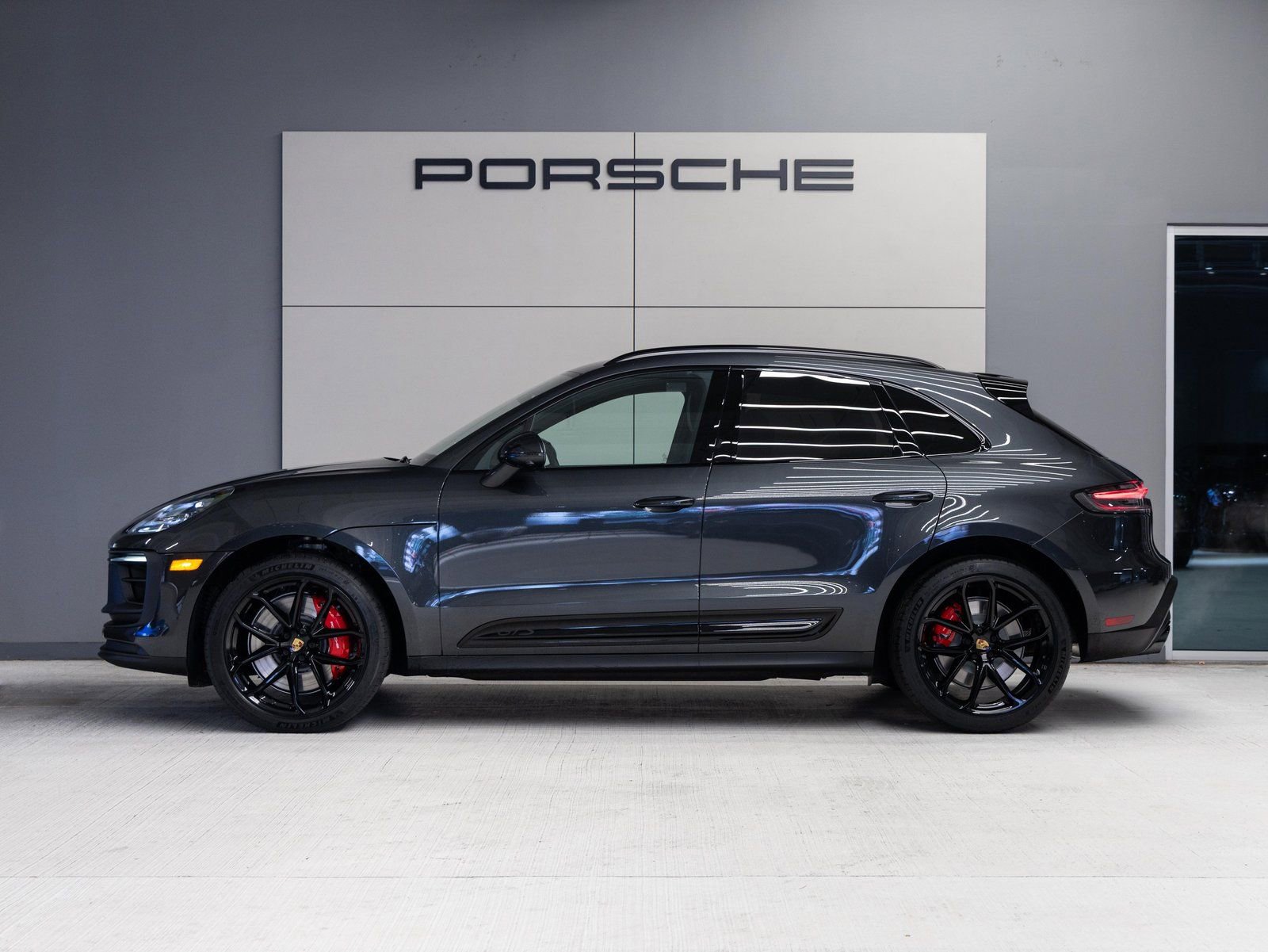 New 2026 Porsche Macan GTS AWD/4WD image 2
