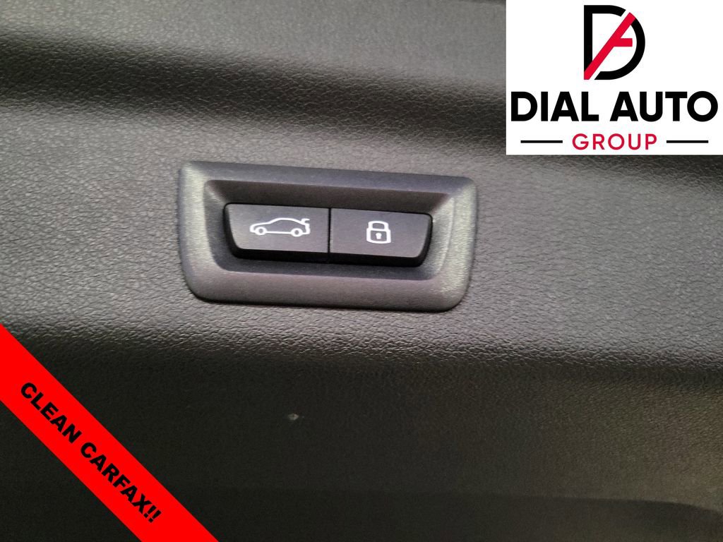 Used 2023 BMW X1 xDrive28i image 10