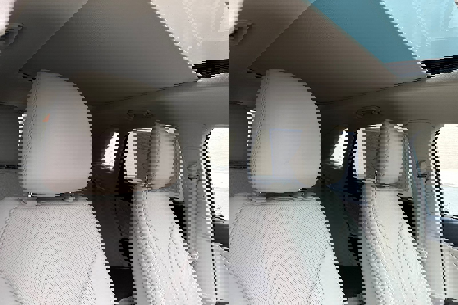 Used 2018 Lincoln MKC Reserve image 18