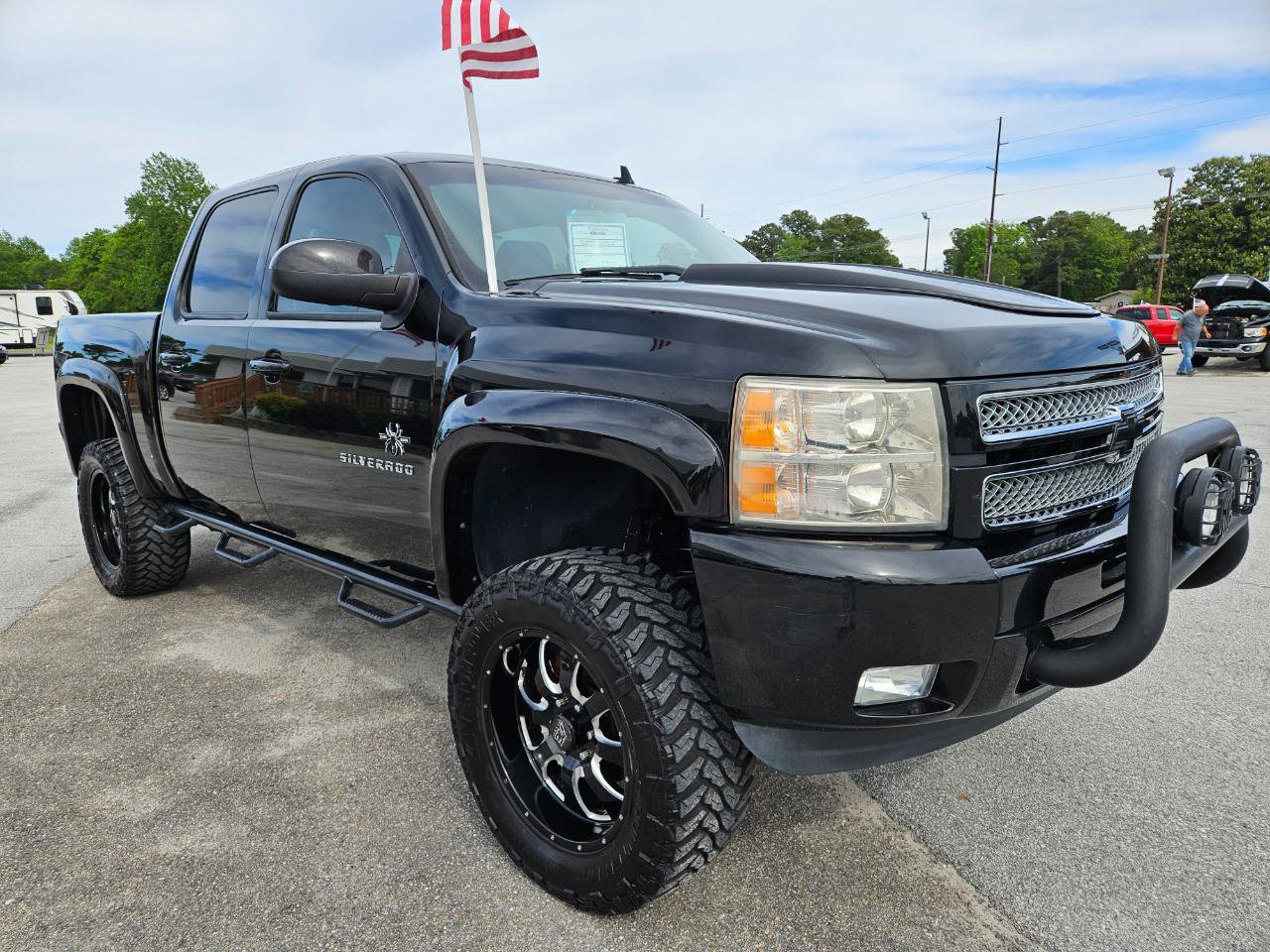 Used 2013 Chevrolet Silverado 1500 LT w/ All-Star Edition AWD/4WD image 8