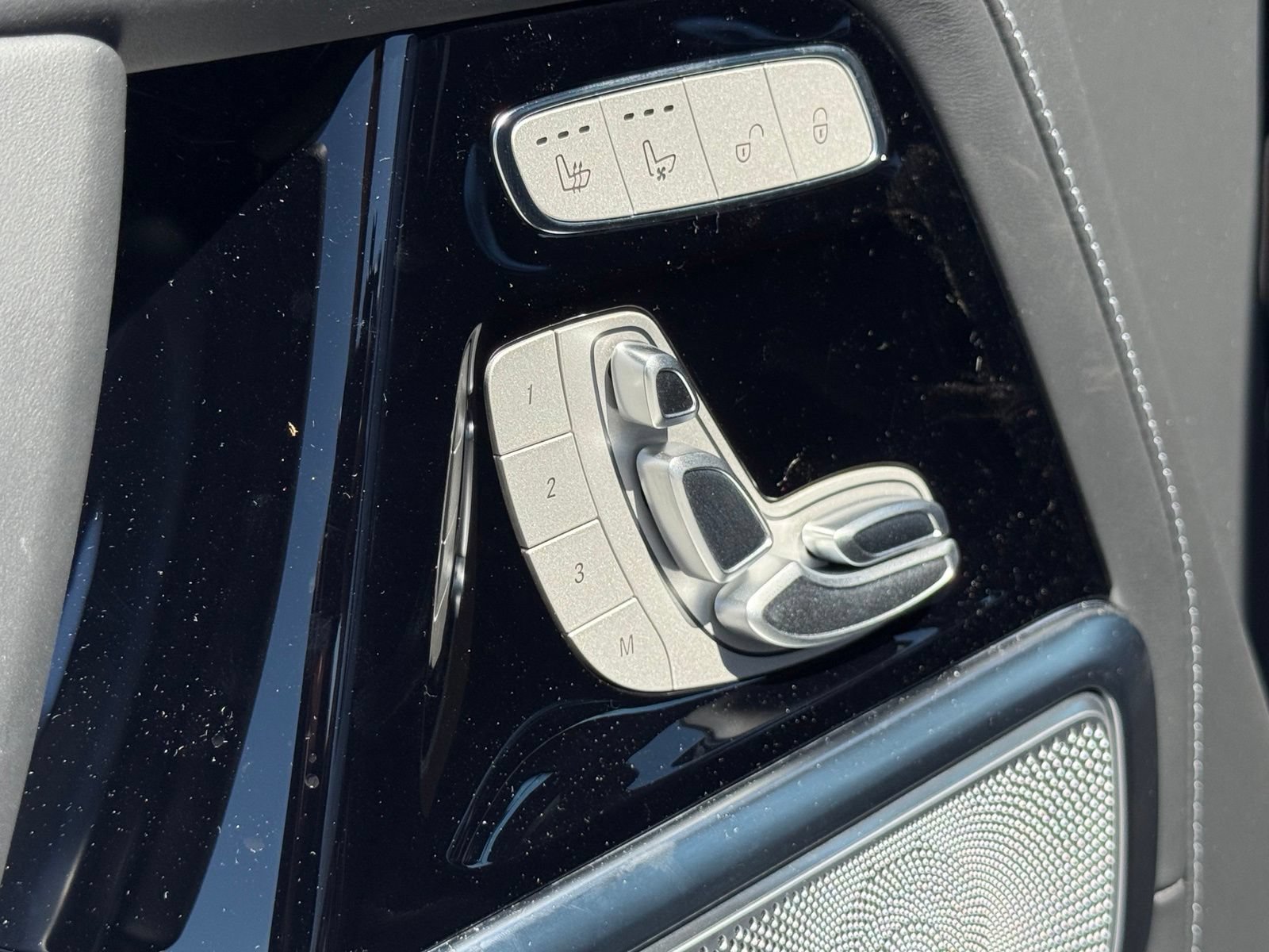 New 2027 Mercedes-Benz G 63 AMG 4MATIC image 15
