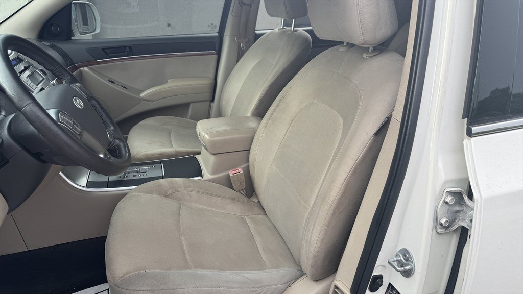 Used 2011 Hyundai Veracruz GLS FWD image 8