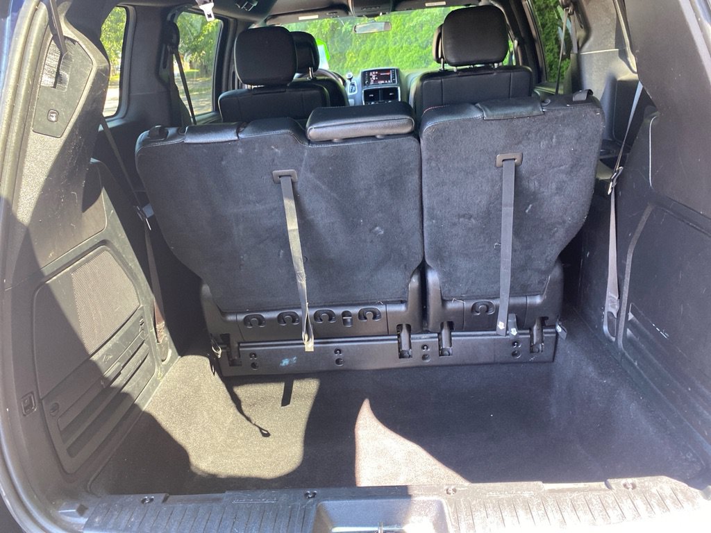 Used 2016 Dodge Grand Caravan R/T FWD image 18