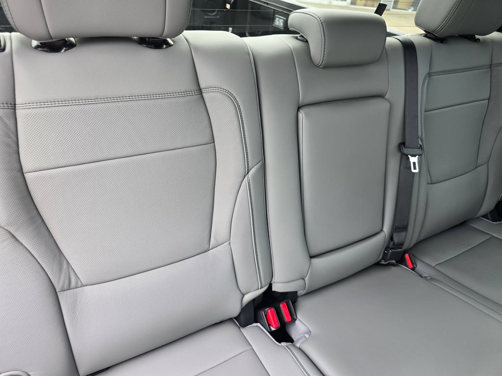 New 2026 Toyota Tundra Limited AWD/4WD image 24