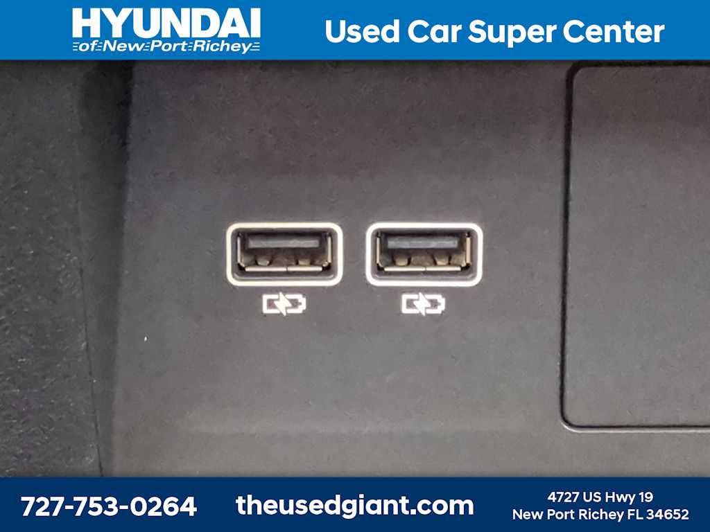 Used 2019 Volkswagen Atlas SEL FWD image 16
