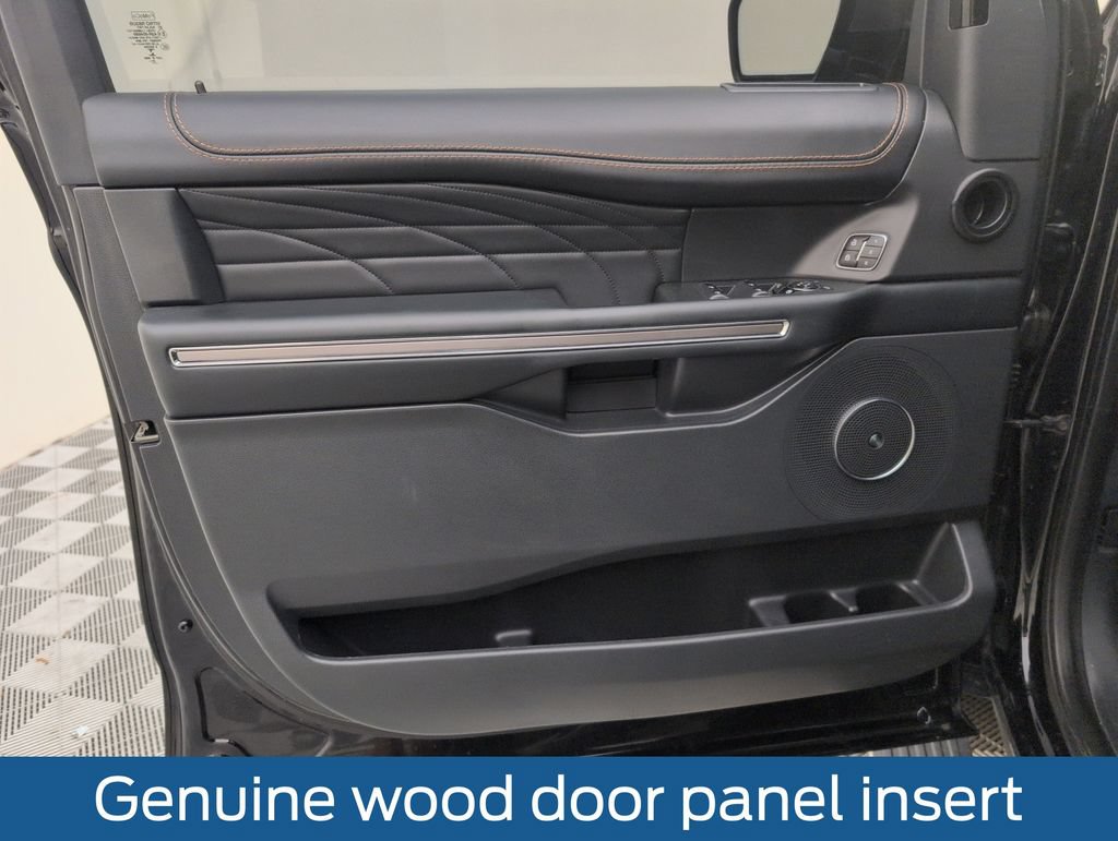 Certified 2023 Ford Expedition Platinum RWD image 35