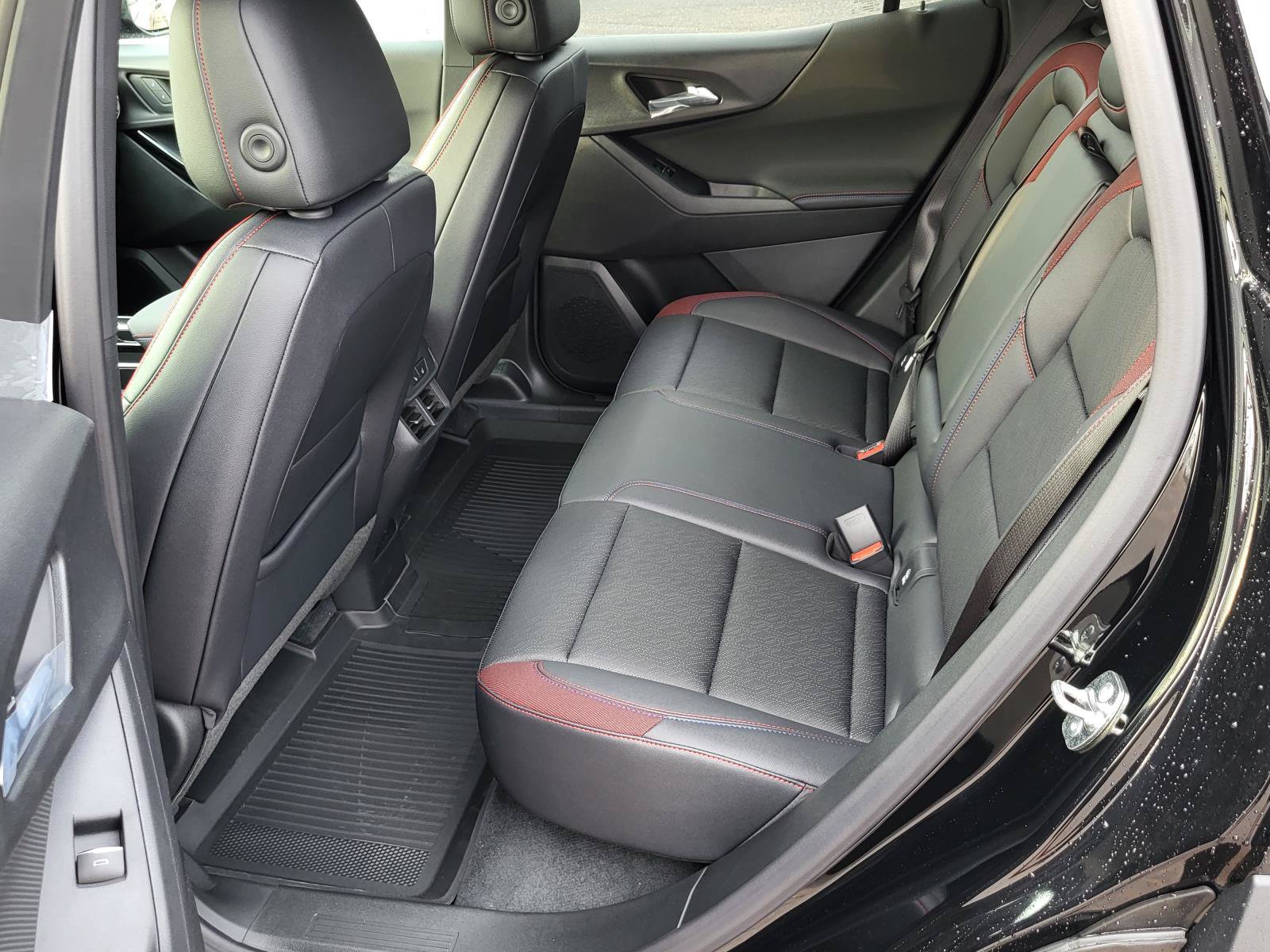 New 2026 Chevrolet Equinox RS w/ Convenience Package III FWD image 13