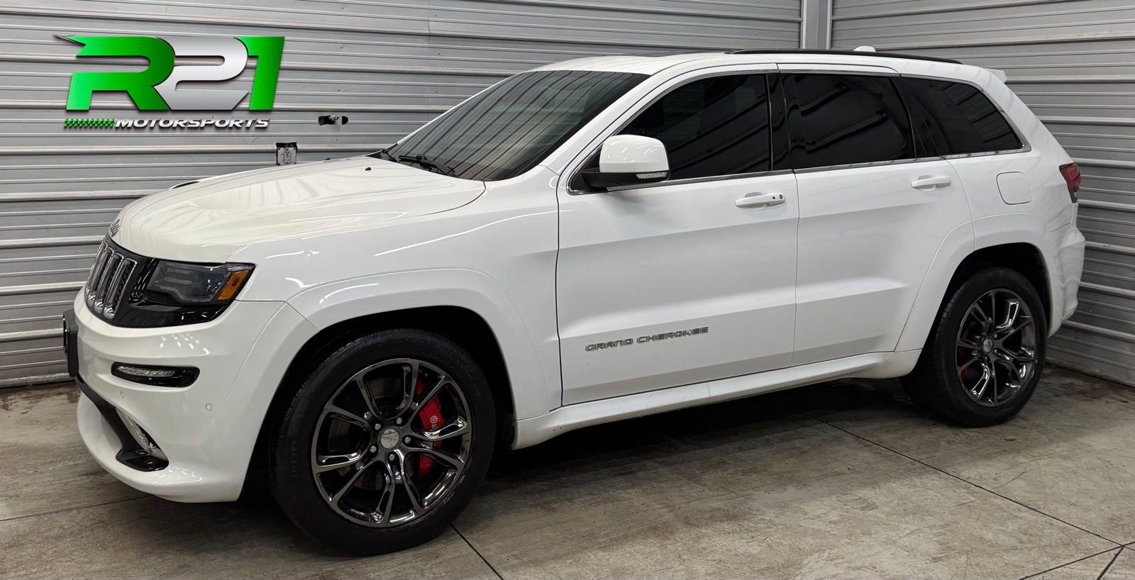 Used 2015 Jeep Grand Cherokee SRT w/ Trailer Tow Group IV AWD/4WD image 1