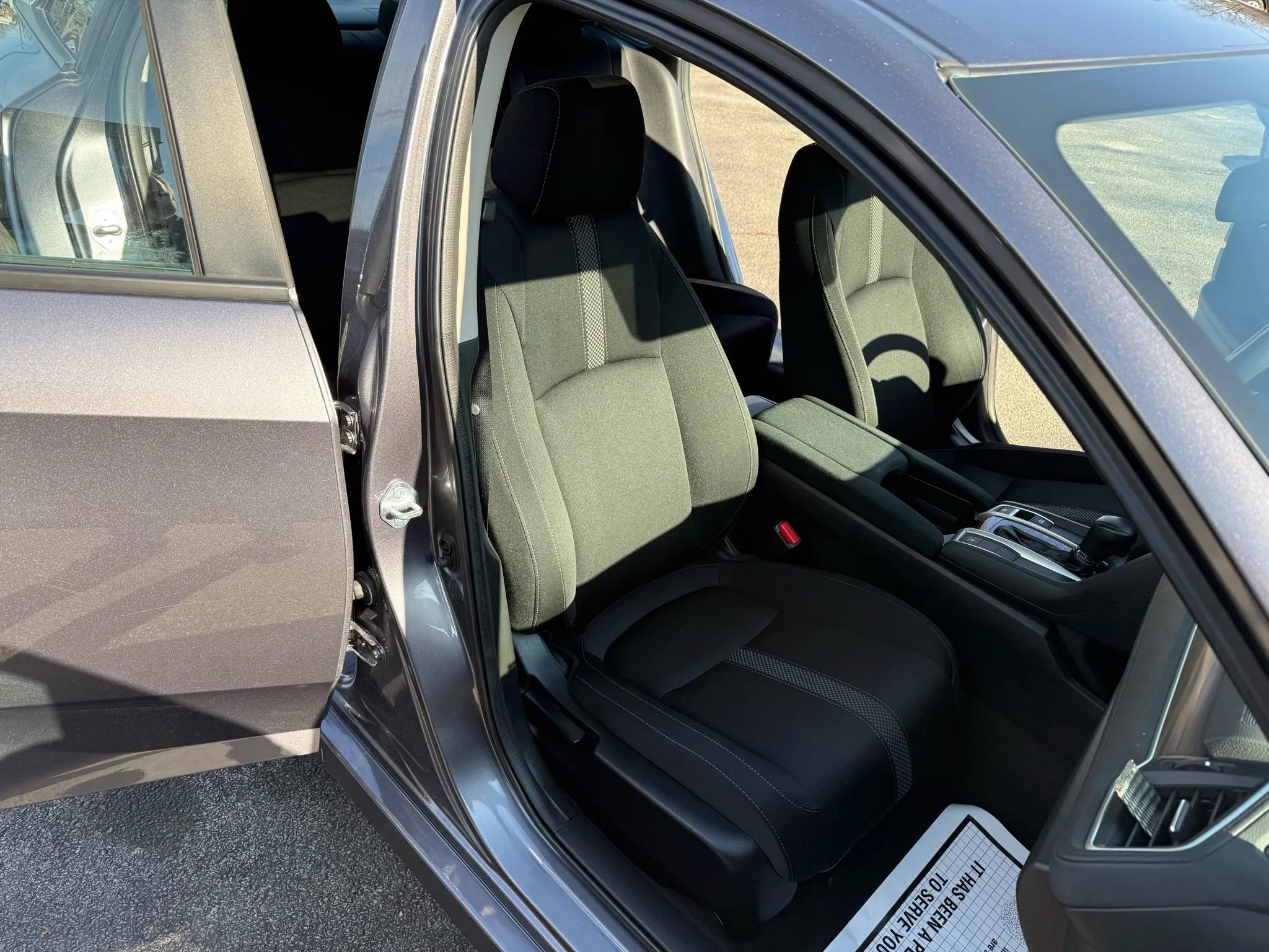 Used 2021 Honda Civic EX image 10