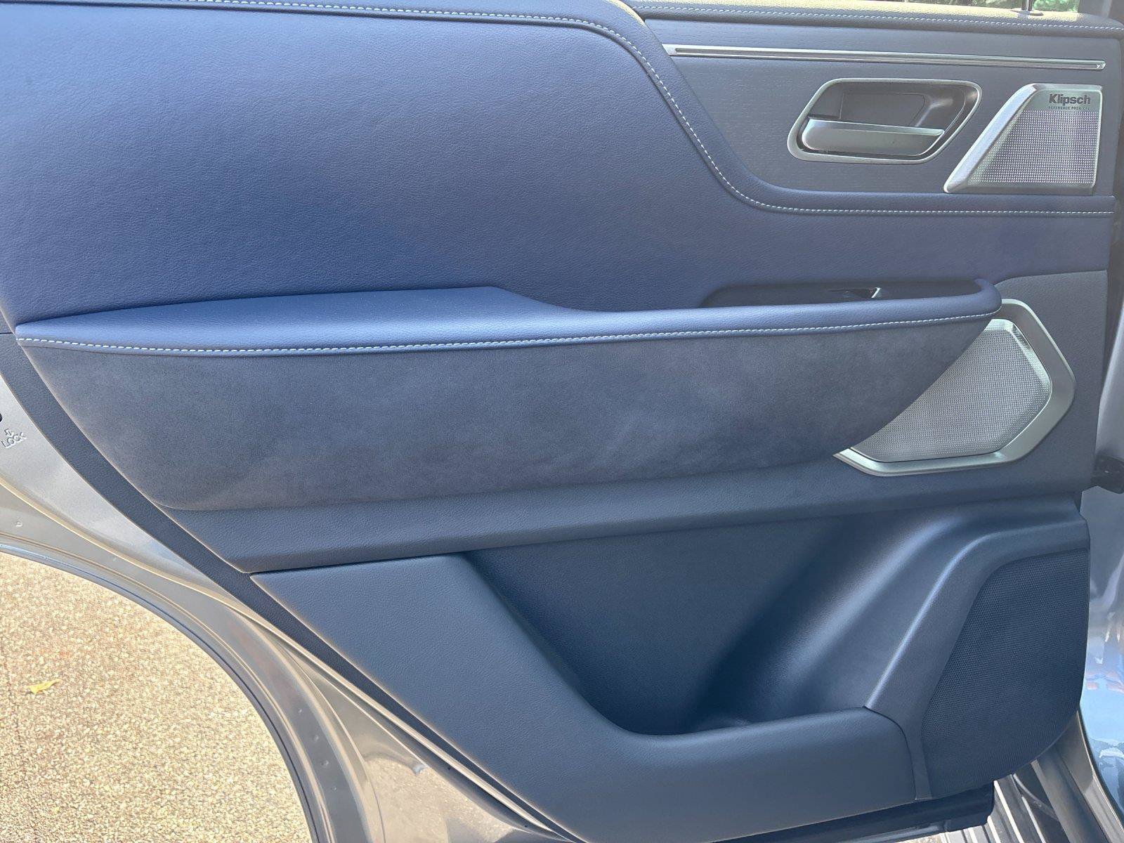 New 2027 INFINITI QX80 Sensory AWD/4WD image 32