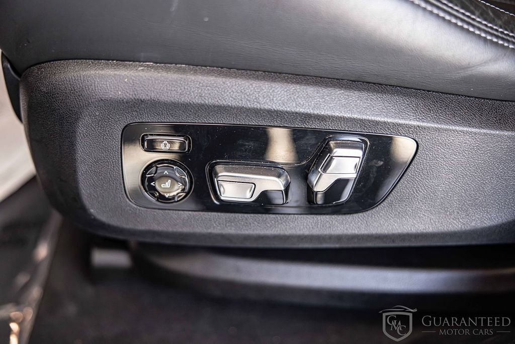 Used 2025 BMW X6 M Competition w/ Executive Package AWD/4WD image 23