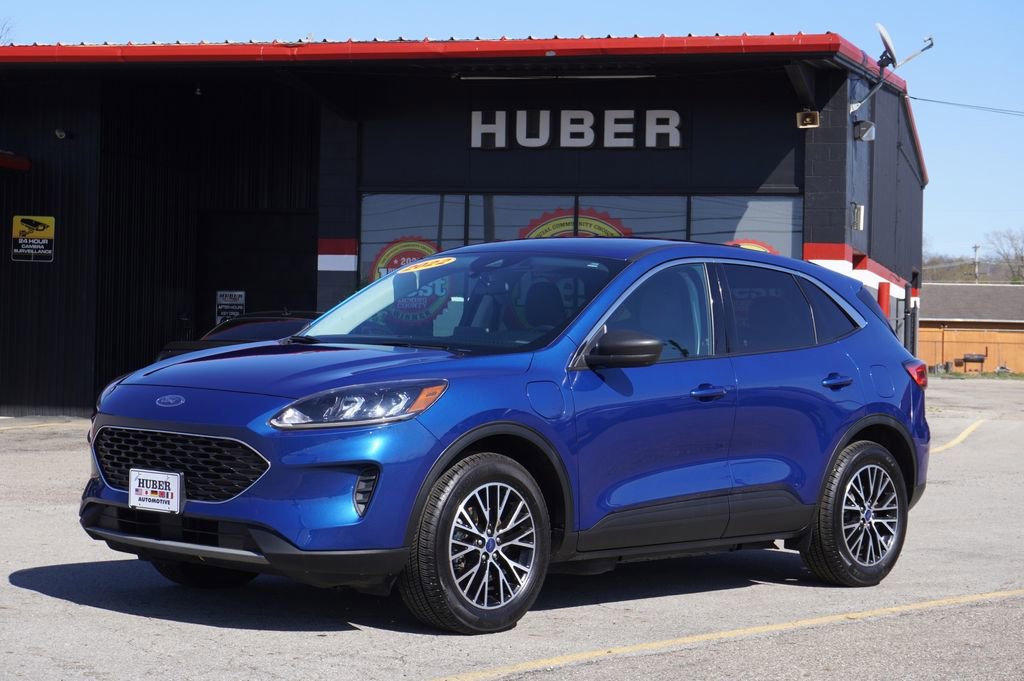 Used 2022 Ford Escape SE FWD image 1