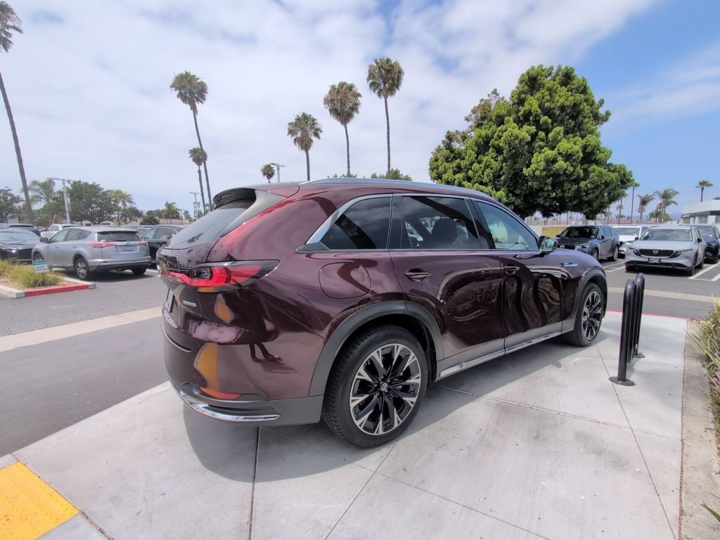 Used 2024 MAZDA CX-90 Plug-In Hybrid w/ Premium Plus AWD/4WD image 22