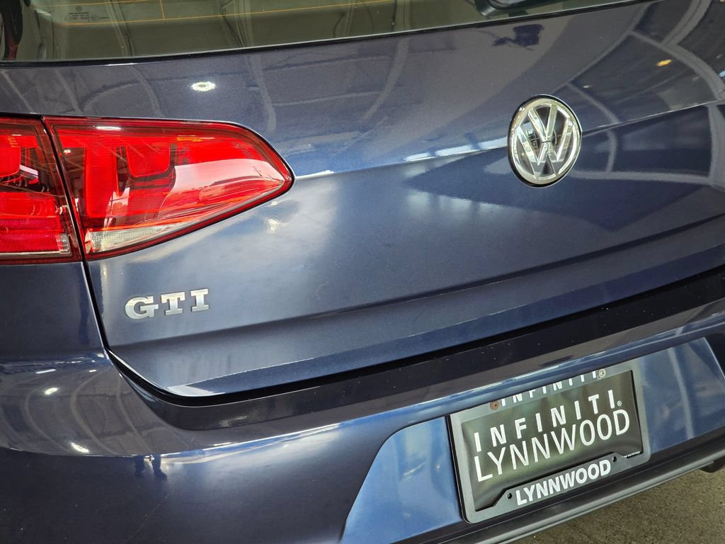 Used 2016 Volkswagen GTI S FWD image 26