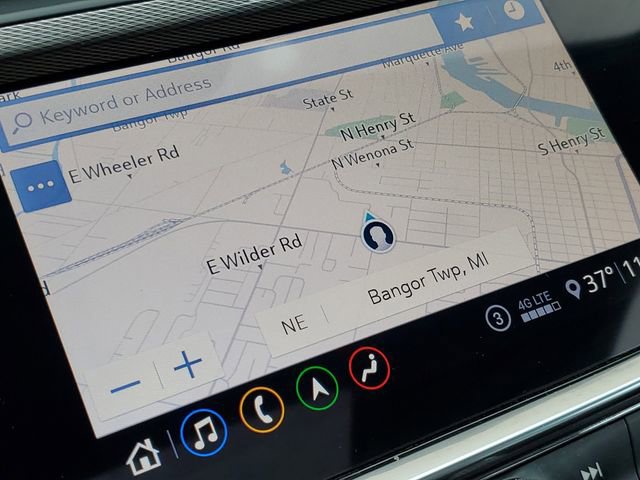 Used 2020 Buick Encore GX Essence w/ Experience Buick Package image 17