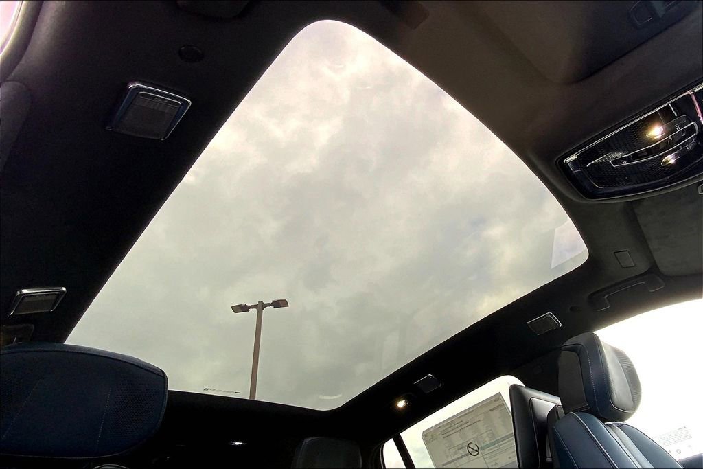 New 2025 Cadillac Escalade IQ Luxury 2 image 28