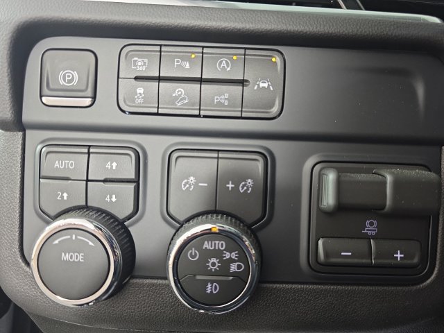 Certified 2026 Chevrolet Tahoe Premier AWD/4WD image 19