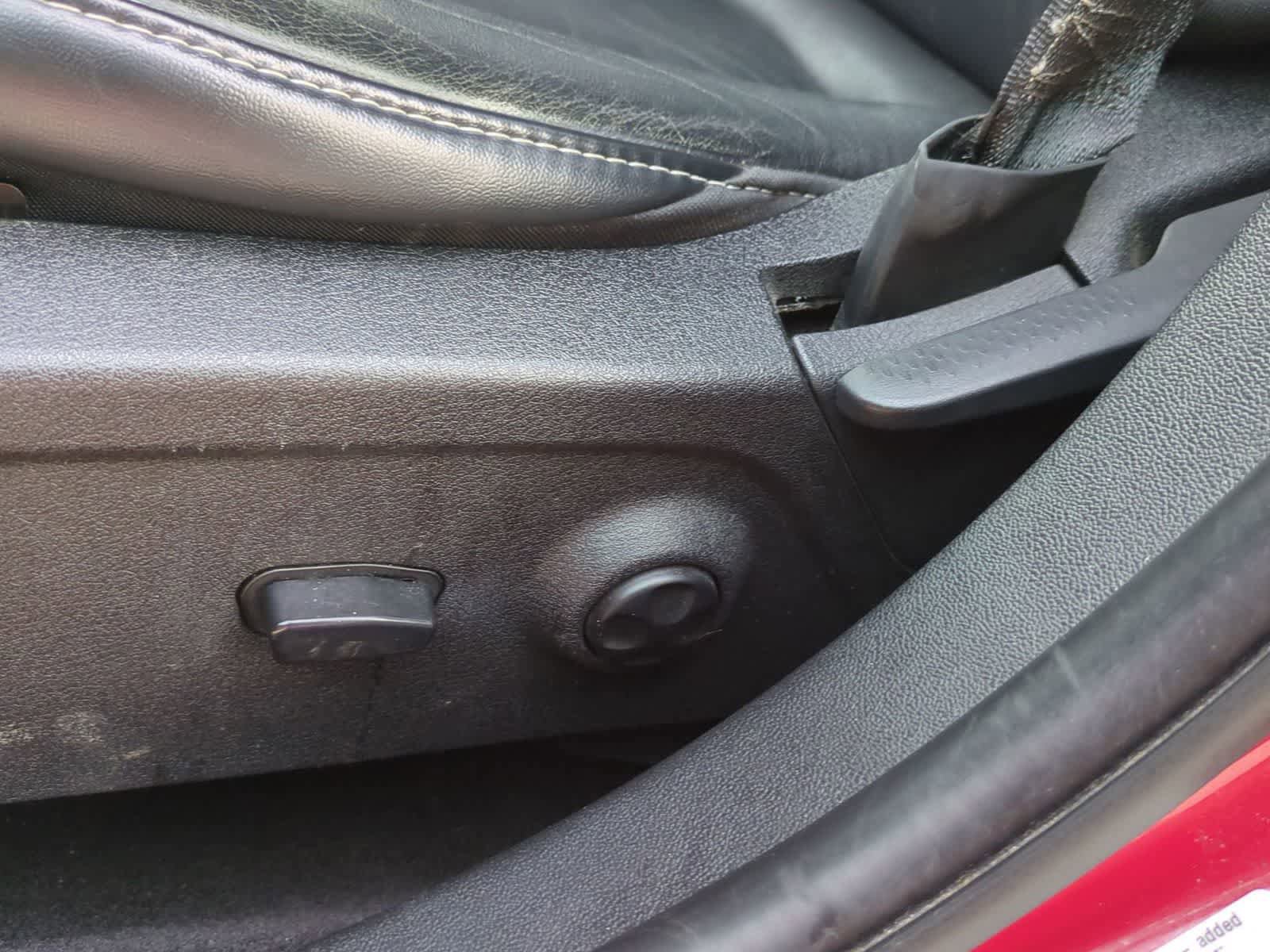 Used 2012 Dodge Journey Crew FWD image 16